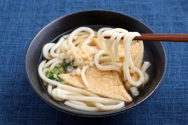 飲食業界におけるきつねうどん