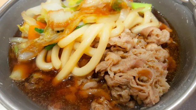 飲食業界におけるすき焼き風