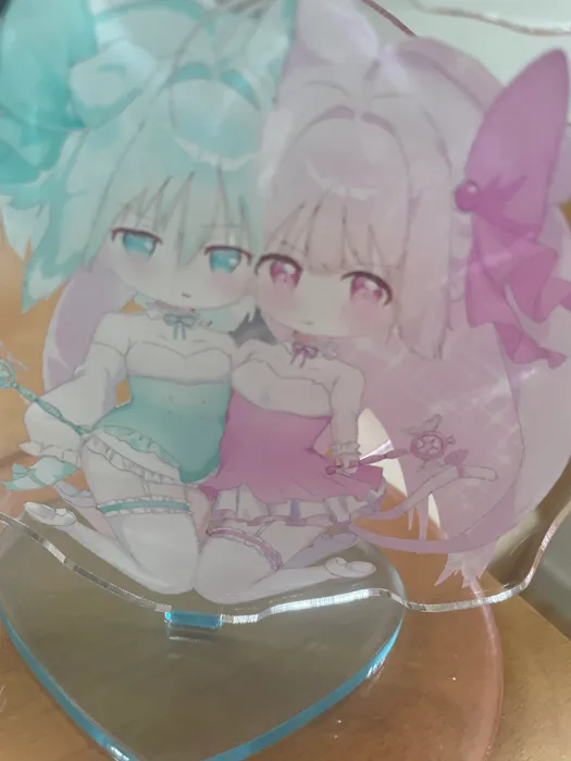 女性キャラクターの特大アクリルジオラマ 掲載事例写真