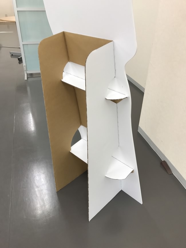 裏面・スタンド②